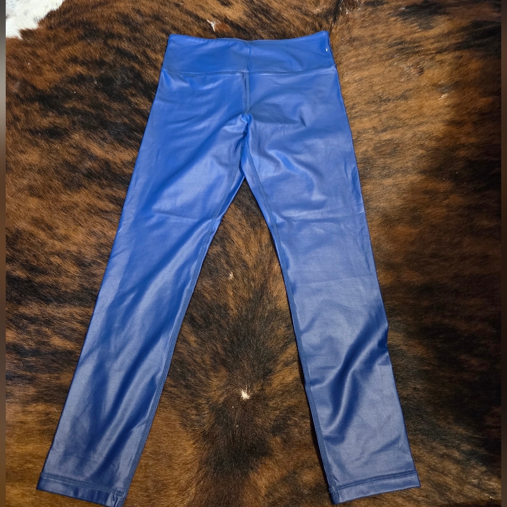 NWOT Zyia Metallic Light N Tights